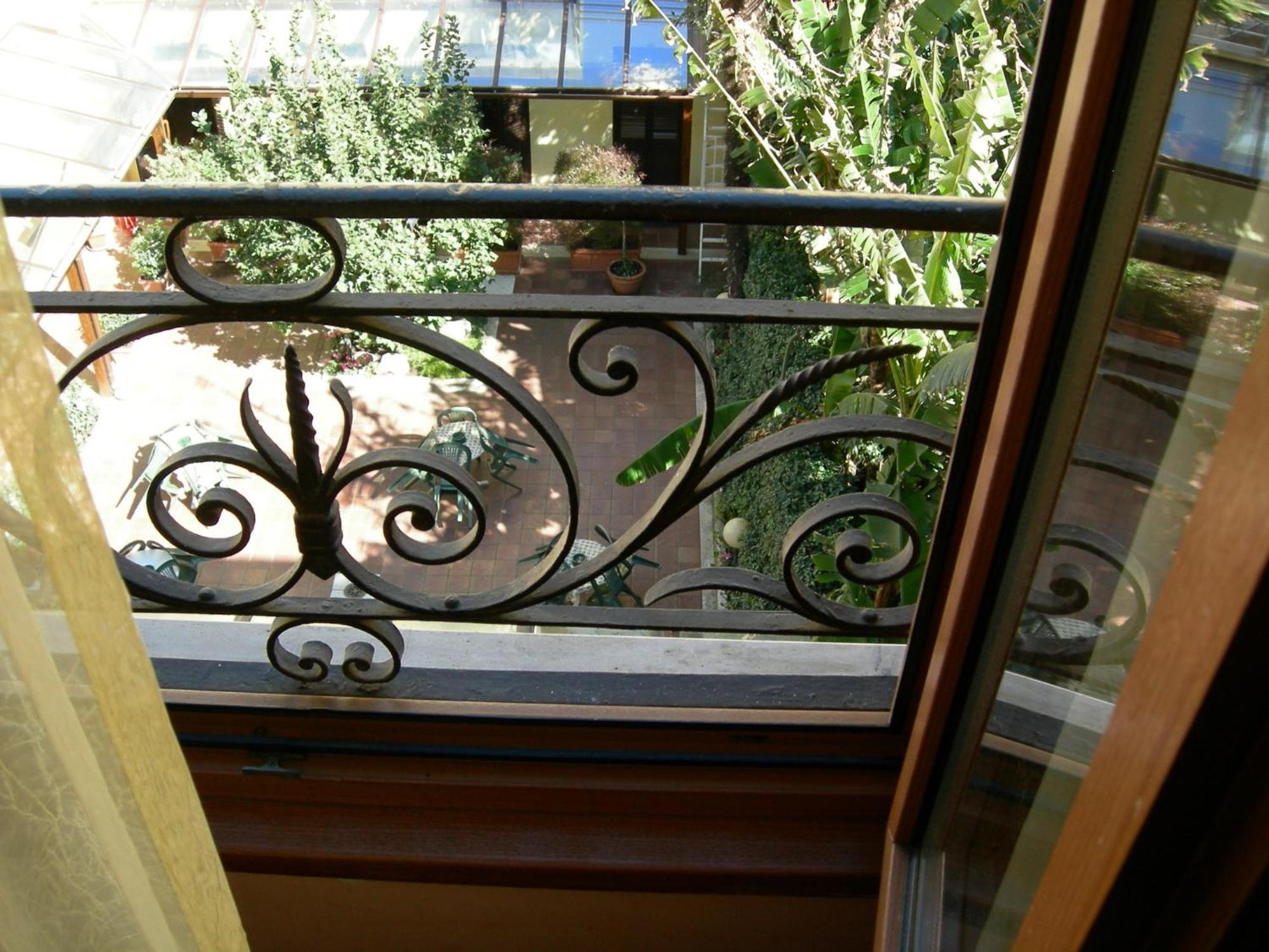 Hotel Select Garden — Foto 3